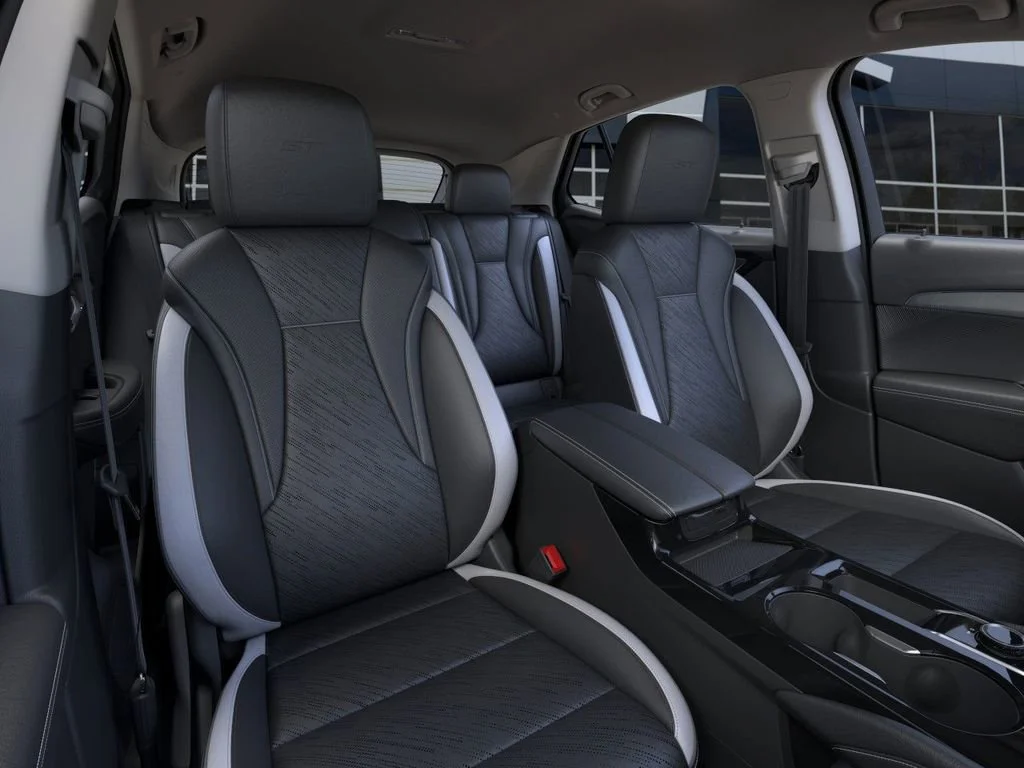 2025 Buick Envision Sport Touring - Photo 17