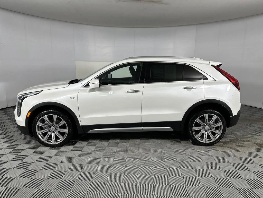 Used 2023 Crystal White Tricoat Cadillac AWD Premium Luxury image 7
