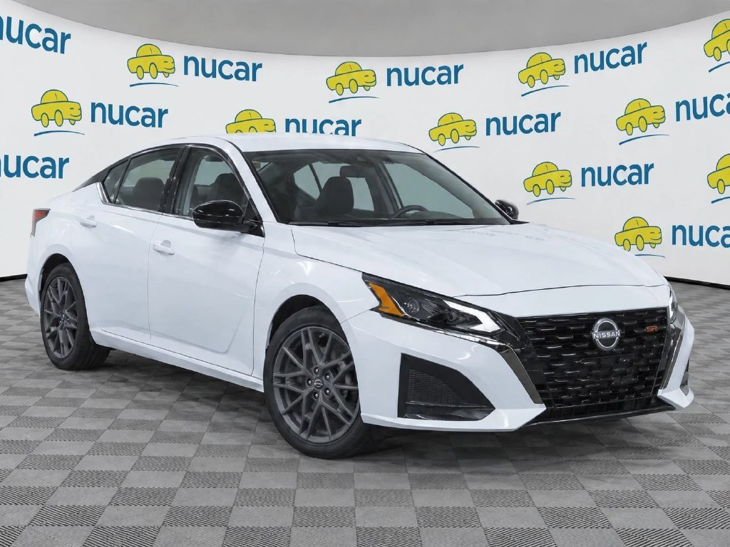 2025 Nissan Altima