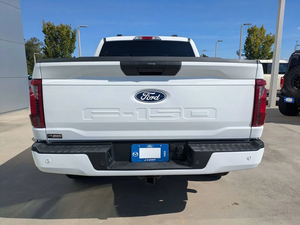 New 2026 Oxford White Ford STX image 5