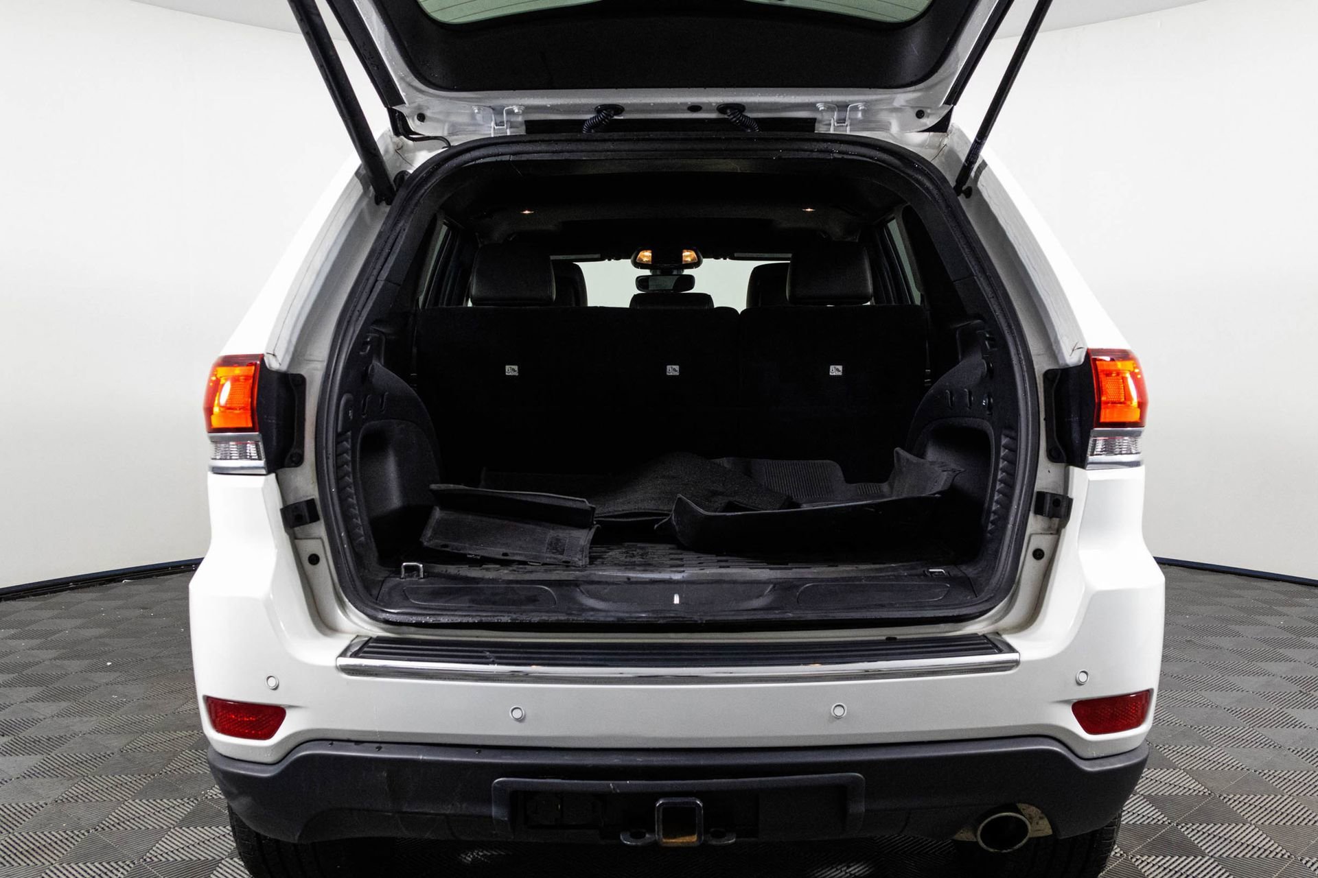 2022 JEEP GRAND CHEROKEE - Image 33