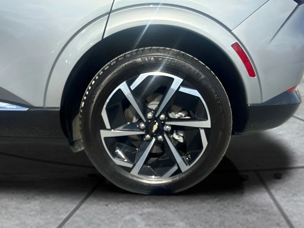 Used 2025 Gray Chevrolet LT image 23