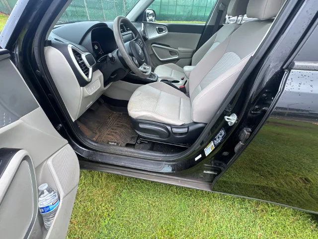 Certified Used 2023 Black Kia LX image 9