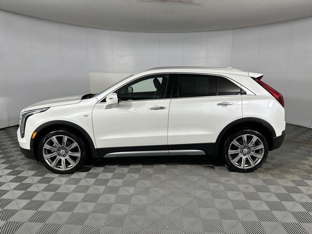 Used 2023 Crystal White Tricoat Cadillac AWD Premium Luxury image 7