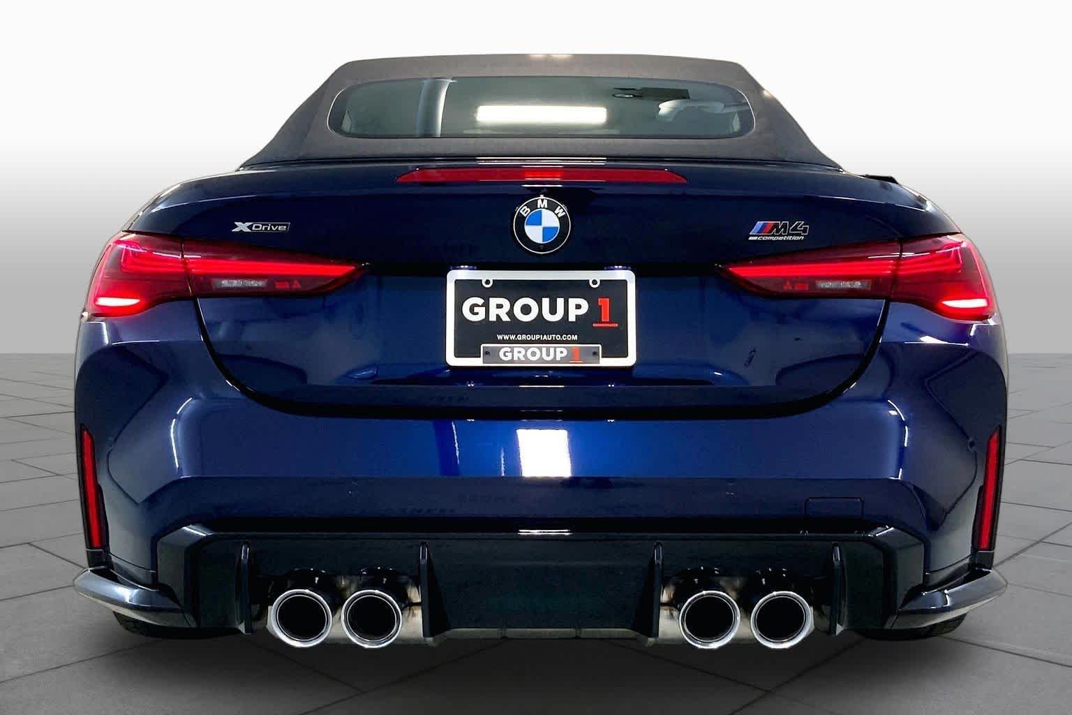 New 2027 Tanzanite Blue II Metallic BMW Competition xDrive image 4