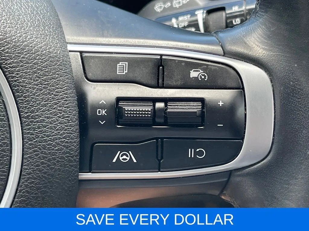 Used 2024 White Kia EX image 18