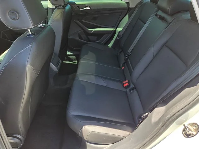 Used 2019 White Volkswagen SEL image 11