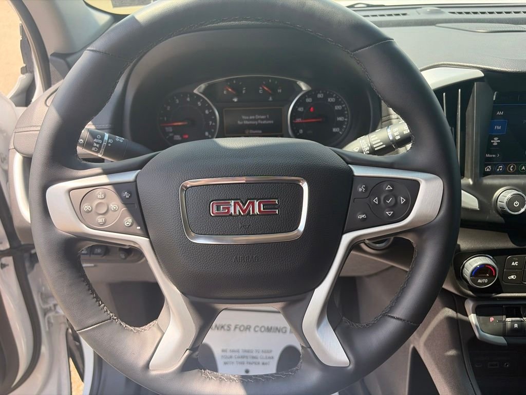 Used 2024 White GMC SLT image 15