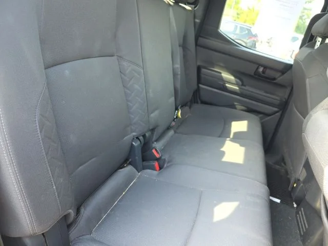 Used 2025 UNDERGROUND Toyota SR5 image 11