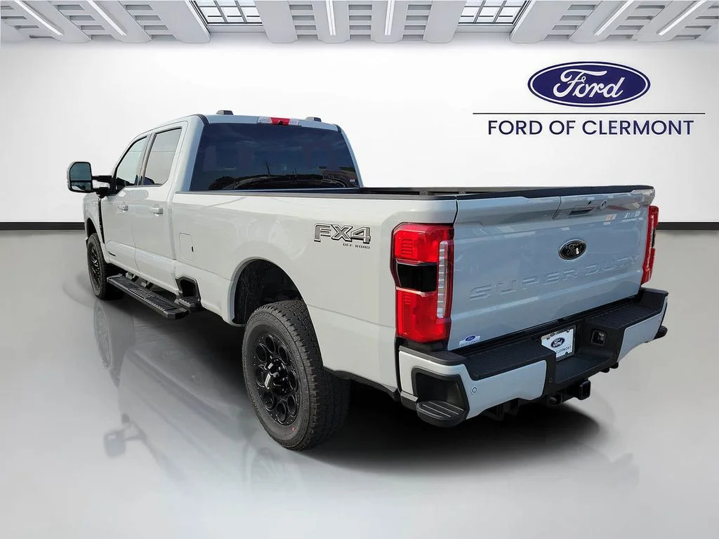New 2026 White Ford XLT image 3