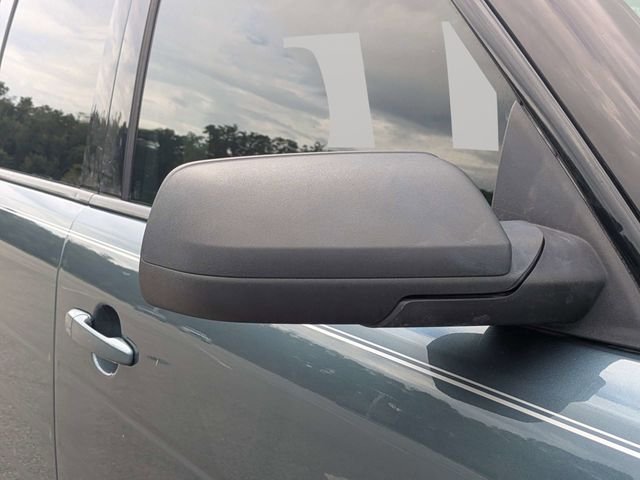 Used 2010 White Ford SE image 10