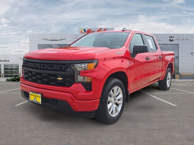 2022 Chevrolet Silverado 1500 Custom