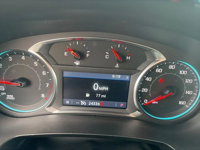Used 2023 Summit White Chevrolet LT image 21