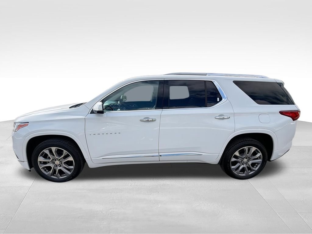 Used 2018 Summit White Chevrolet Premier image 5
