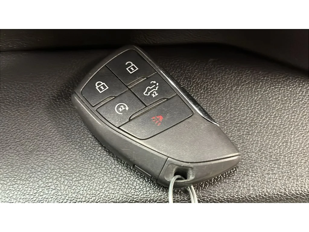 Used 2023 Northsky Blue Metallic Chevrolet LT image 19