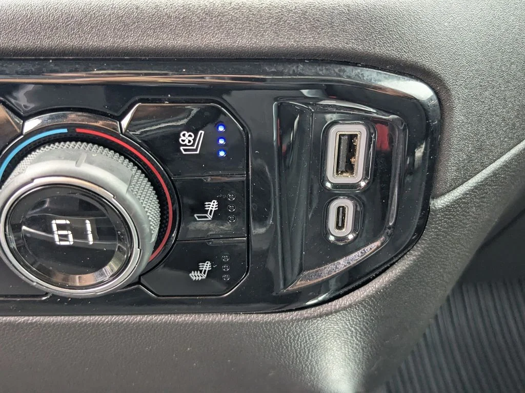 Used 2025 Gray Chevrolet LTZ image 23