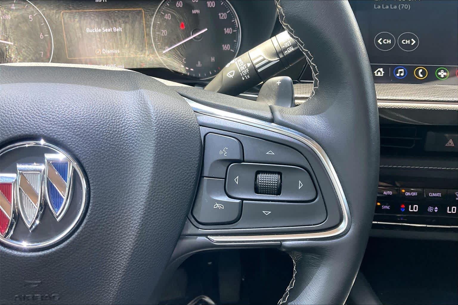 Used 2023 Sapphire Metallic Buick Essence image 23