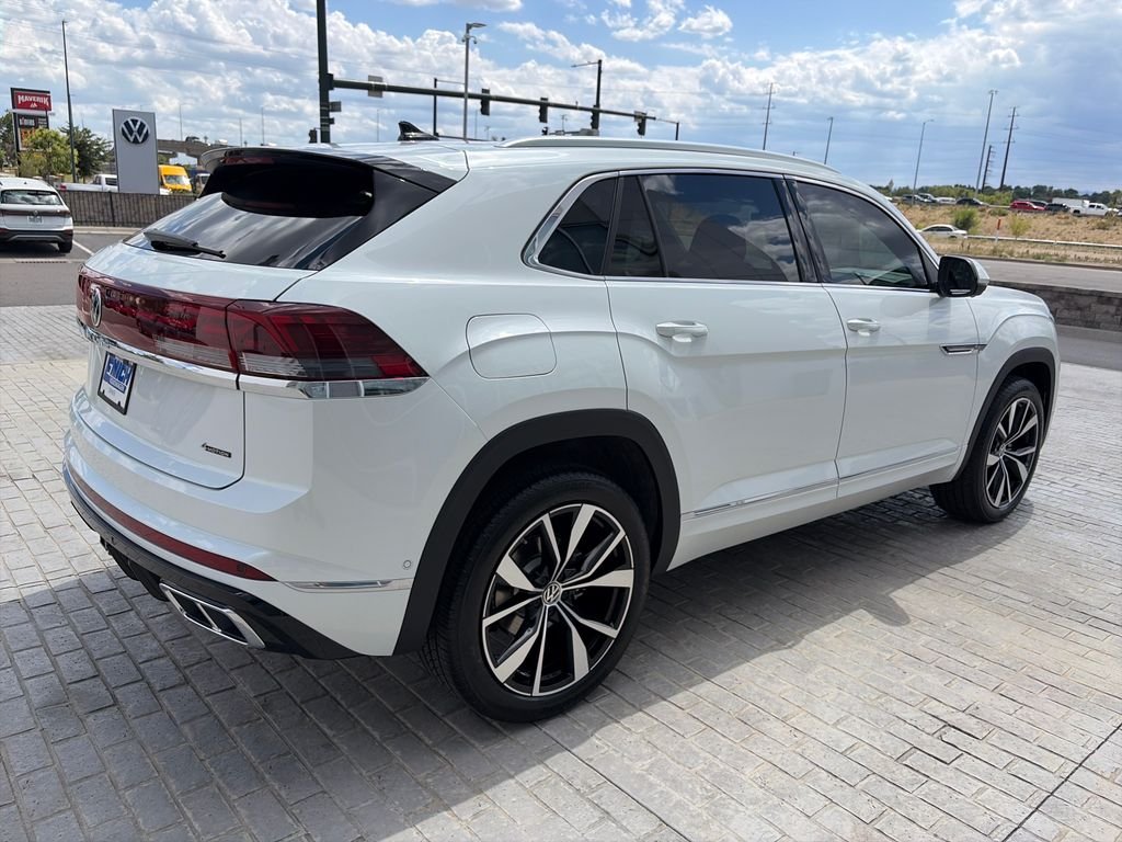 New 2026 Opal White Pearl Volkswagen 2.0T SEL Premium R-Line image 5