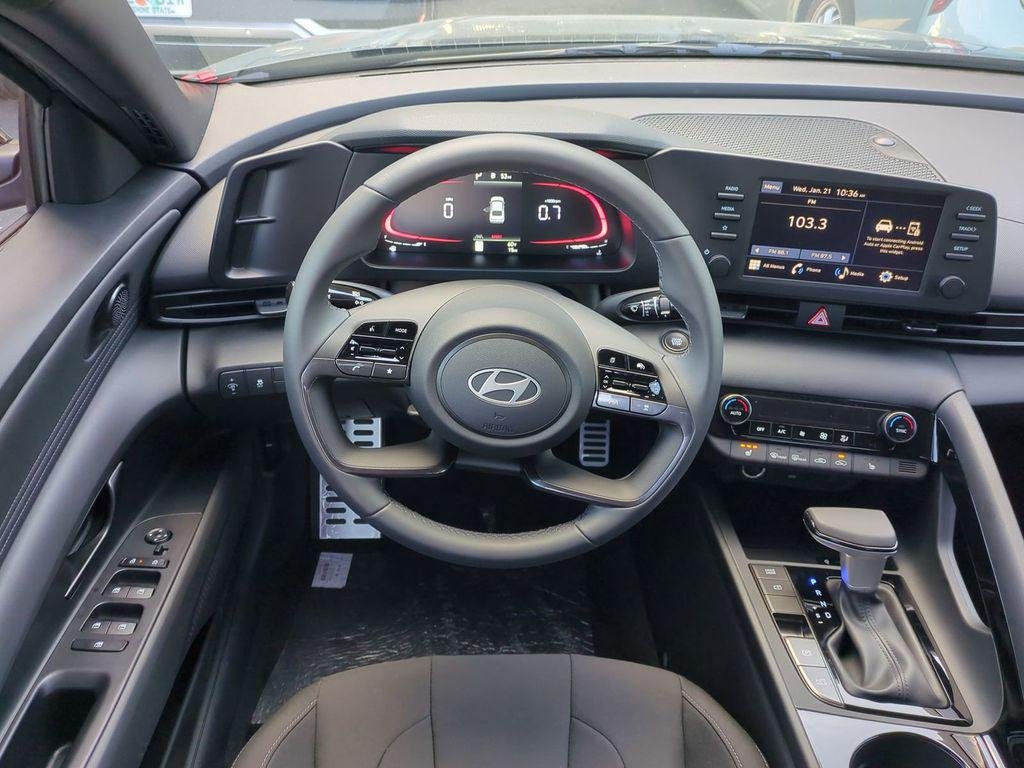 New 2026 Gray Hyundai SEL Sport Premium image 17