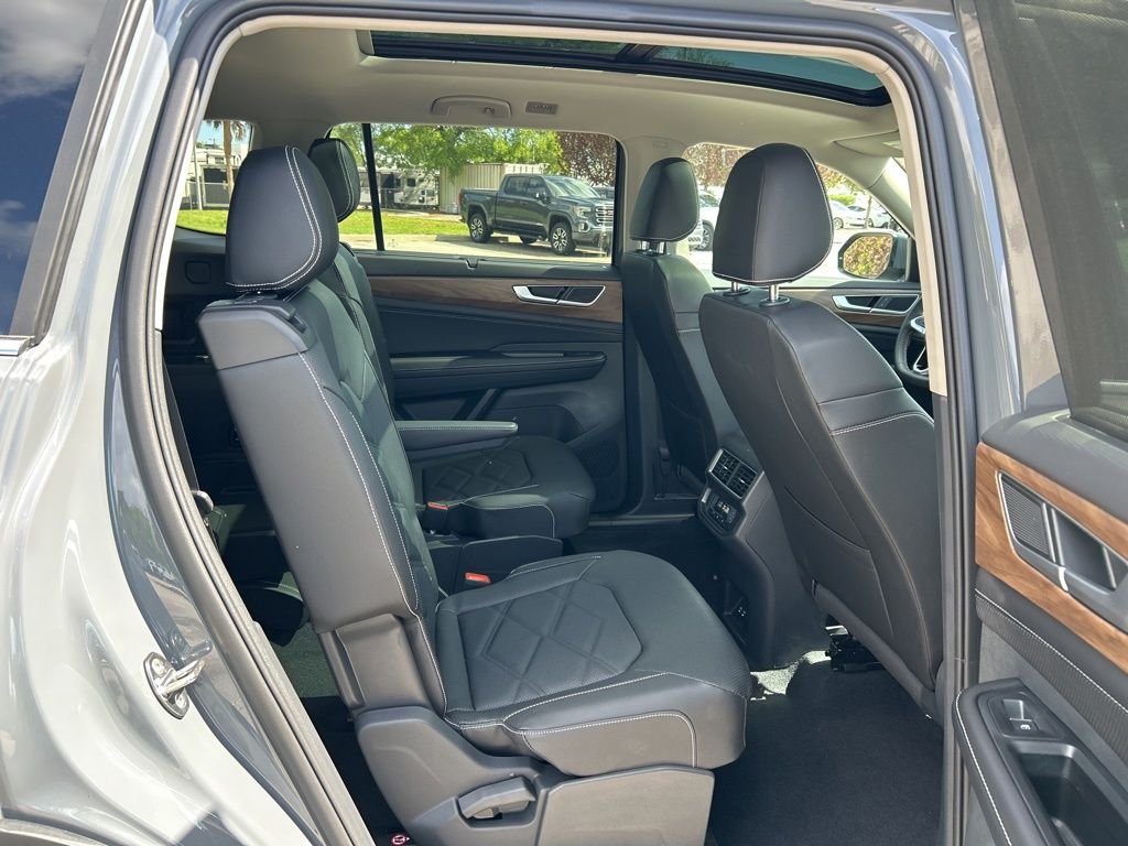 New 2026 Gray Volkswagen 2.0T SE w/Technology image 47