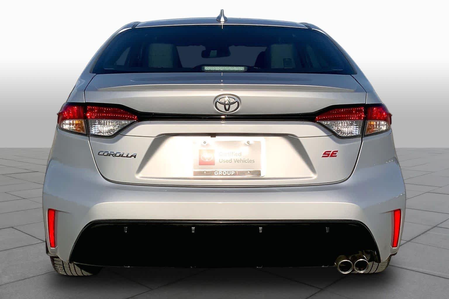 Used 2026 Classic Silver Metallic Toyota SE image 5