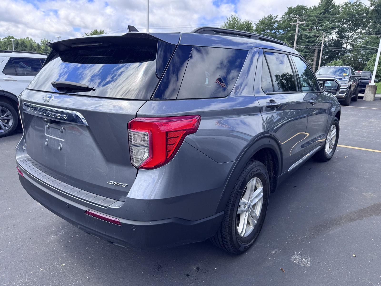 Used 2024 Carbonized Gray Ford XLT image 4