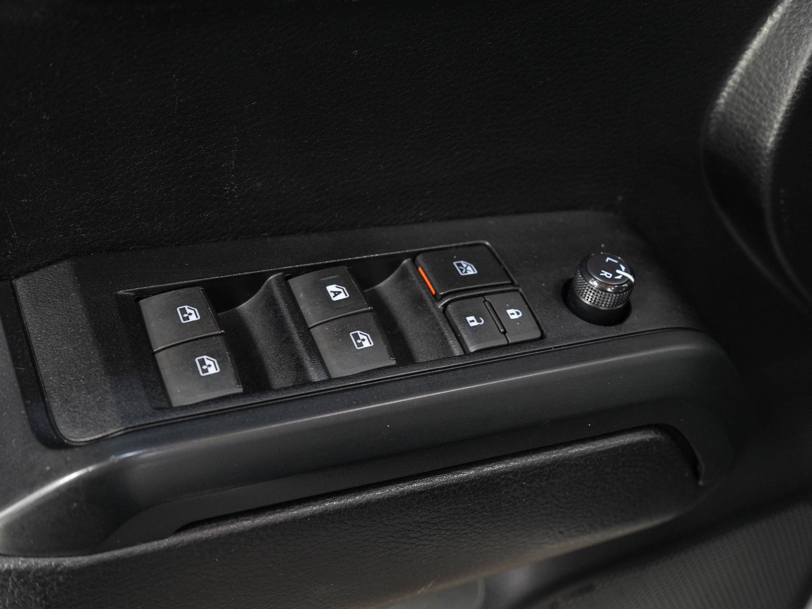 Used 2021 Silver Sky Metallic Toyota SR image 21
