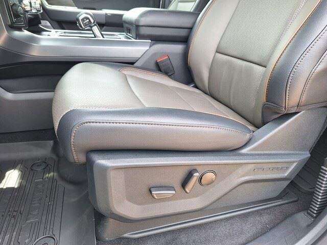 2025 Ford F-150 Lariat - Photo 10