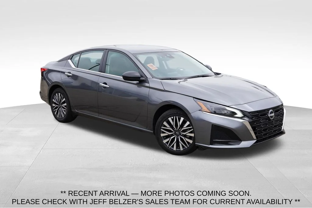 Certified Used 2025 Gun Metallic Nissan 2.5 SV image 1