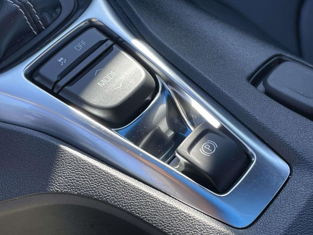 2024 Chevrolet Camaro 1LT - Photo 24