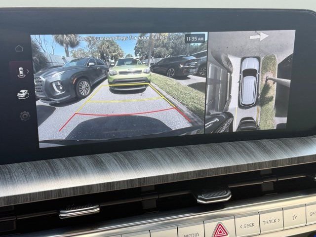Used 2025 Black Kia SX image 19