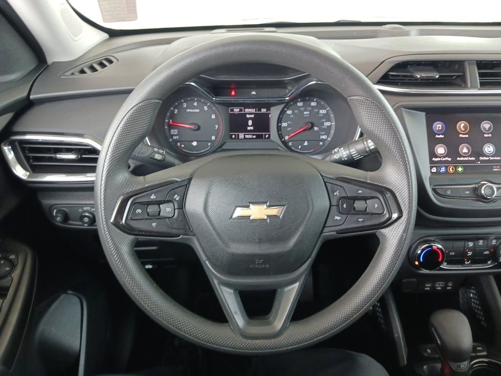 Used 2023 White Chevrolet LT image 17