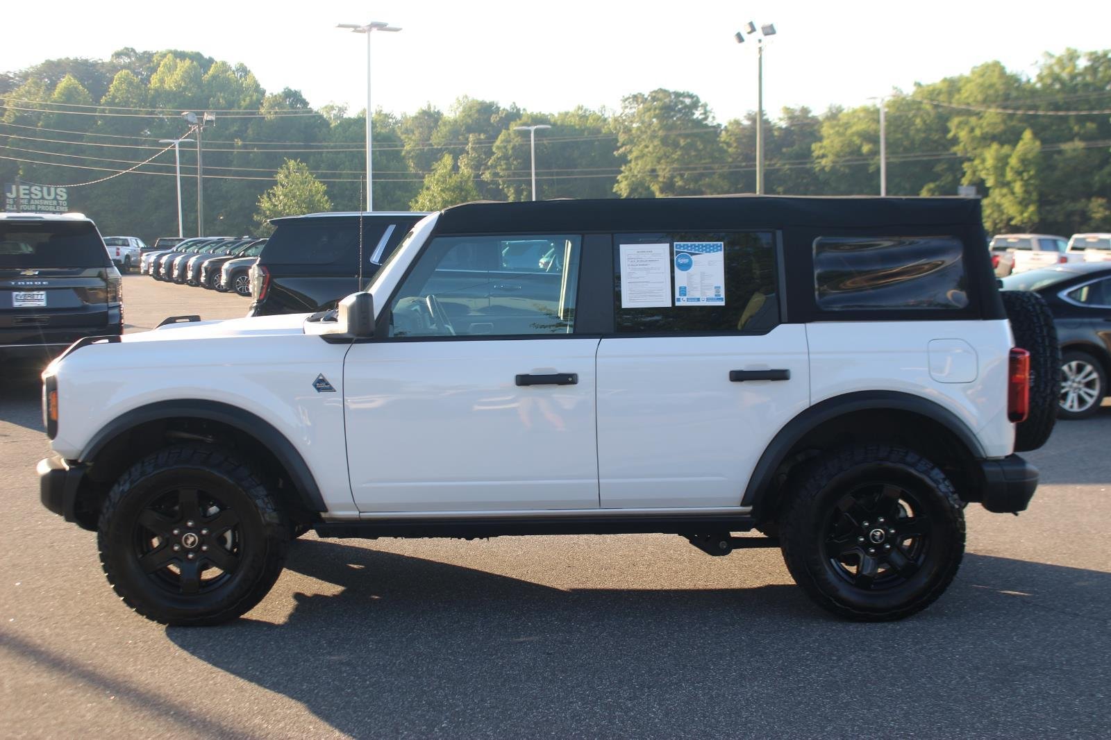 Used 2024 White Ford Black Diamond image 4