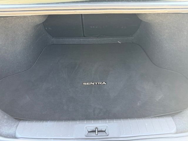 Used 2024 White Nissan SV image 7