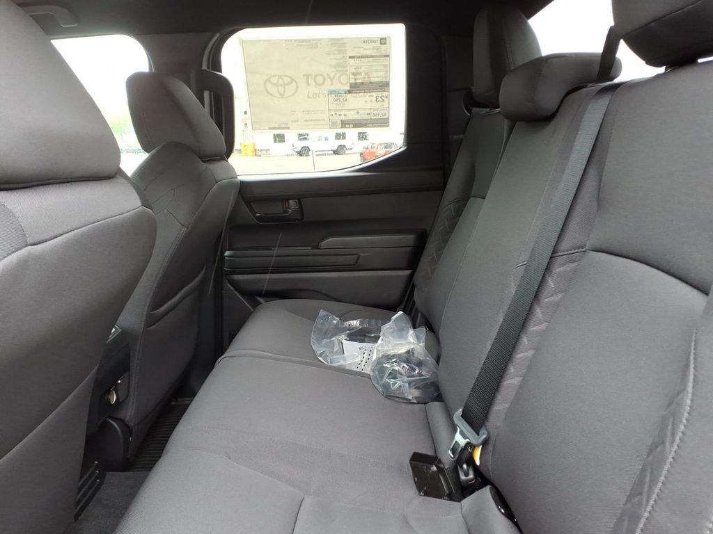 2026 Toyota Tacoma SR - Photo 7