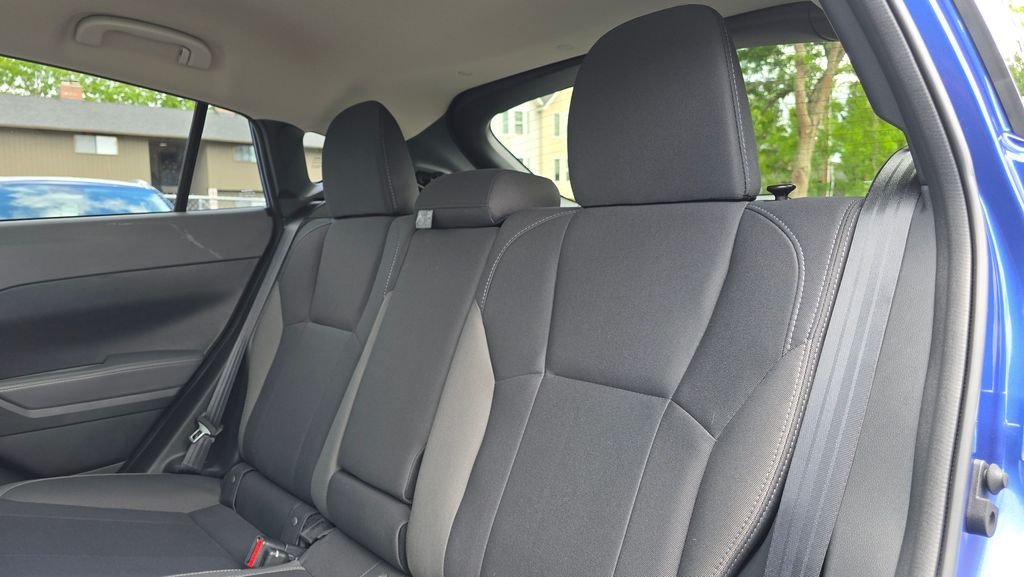 Used 2025 Daybreak Blue Pearl Subaru Premium image 18