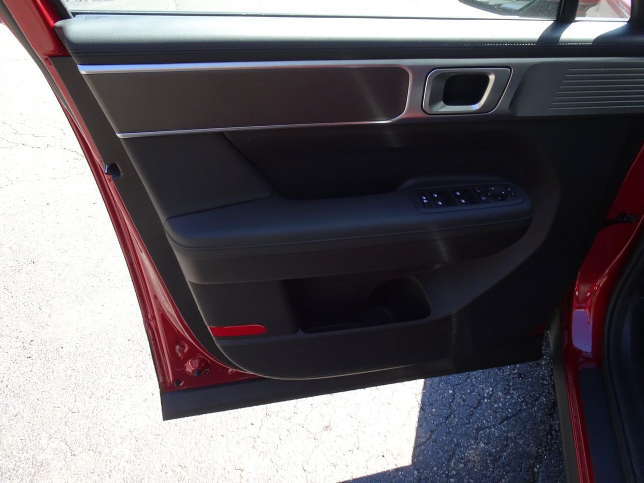 New 2027 Red Hyundai SEL AWD image 8