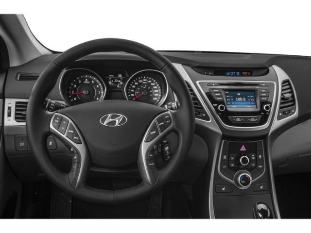 Used 2015 Geranium Red Hyundai SE image 10
