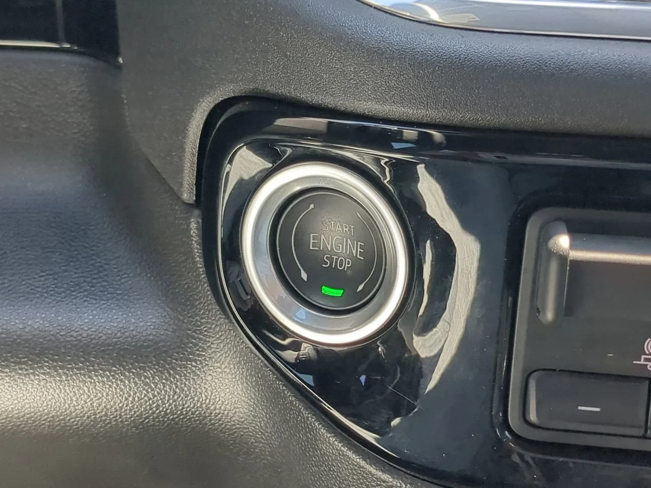2024 GMC Sierra 1500 Elevation - Photo 26