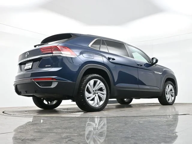 Used 2021 Blue Volkswagen 2.0T SEL image 32