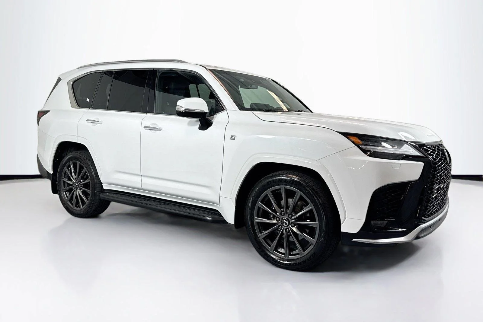 Used 2024 White Lexus LX 600 F SPORT image 3