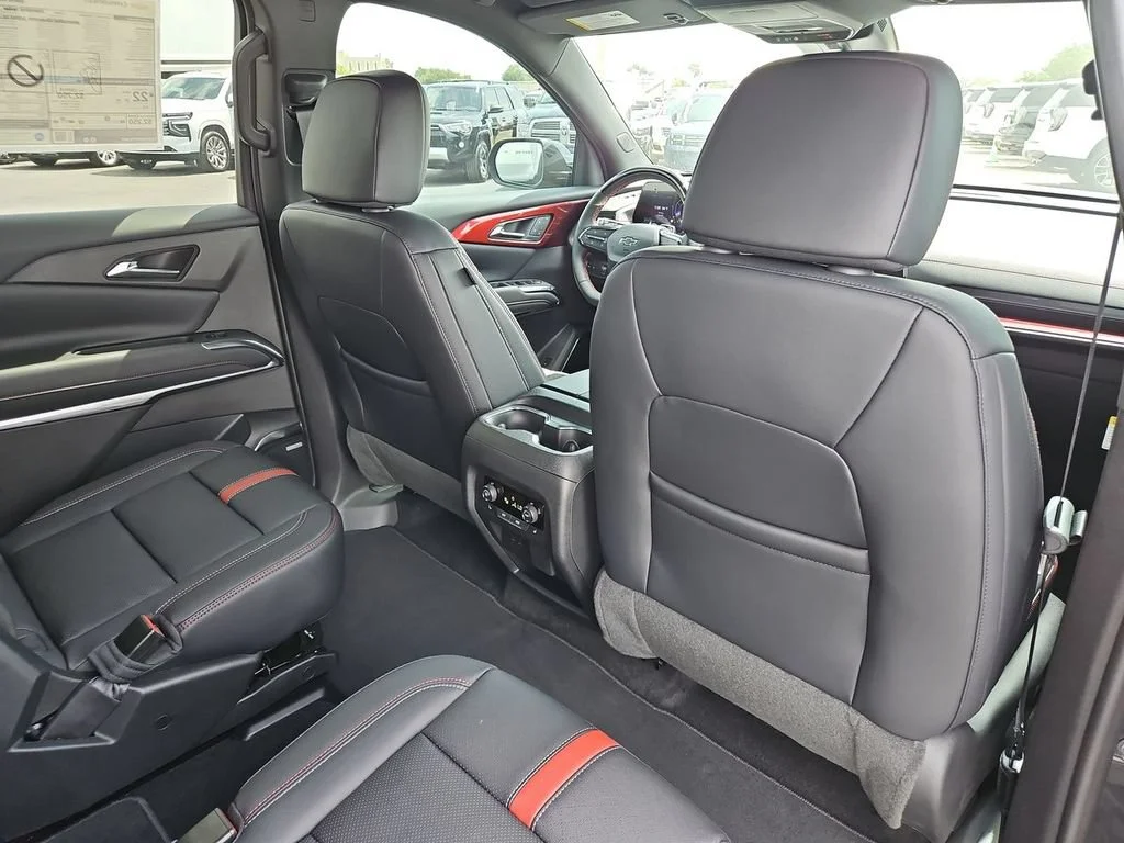 New 2026 Mosaic Black Metallic Chevrolet RS image 13