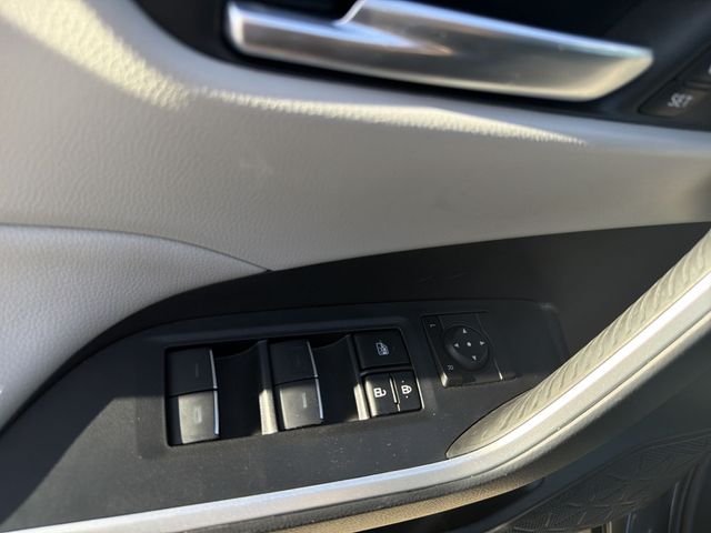 2024 Toyota RAV4 XLE Premium - Photo 10