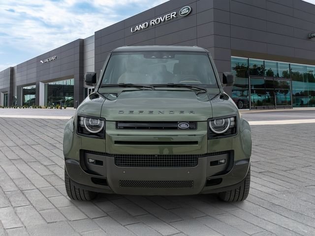 Certified Used 2026 Green Land Rover X-Dynamic SE image 8