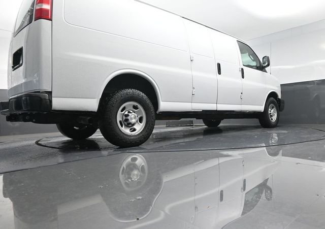 Used 2021 White Chevrolet Work Van image 41
