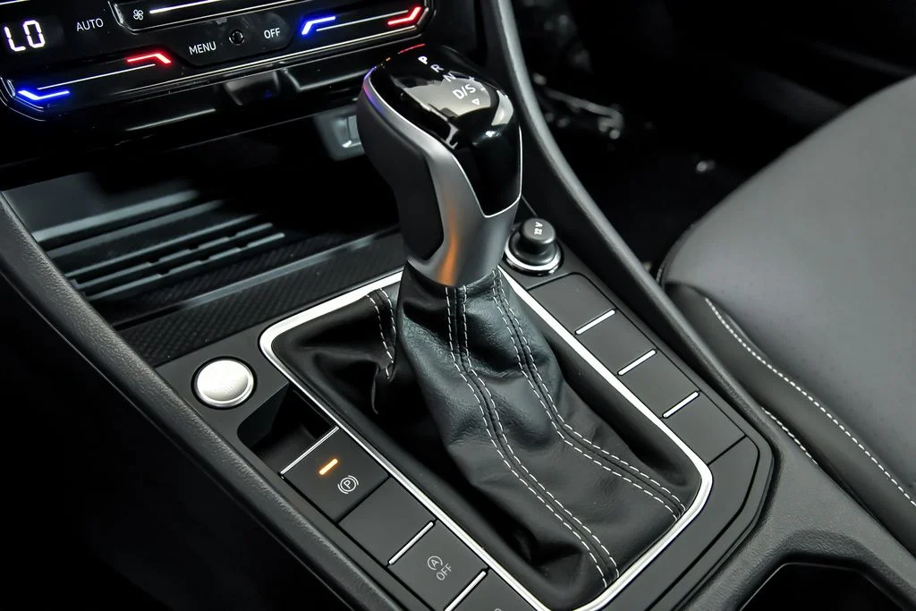 New 2026 Gray Volkswagen 1.5T SE image 15