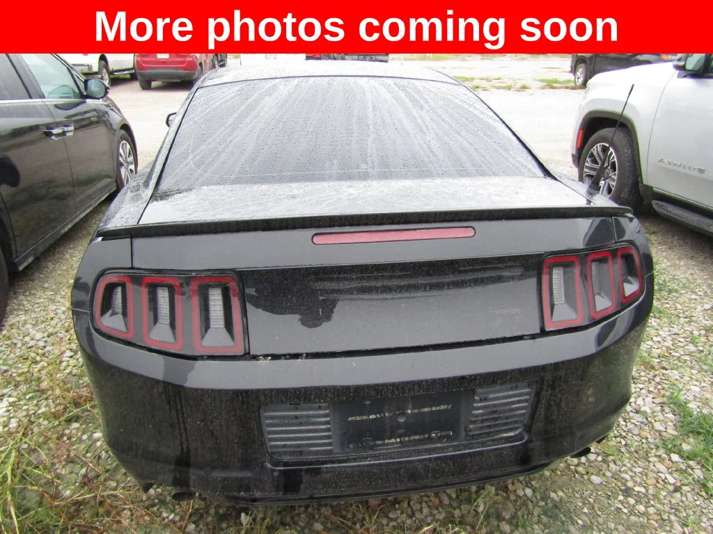 Used 2014 Black Ford GT image 4