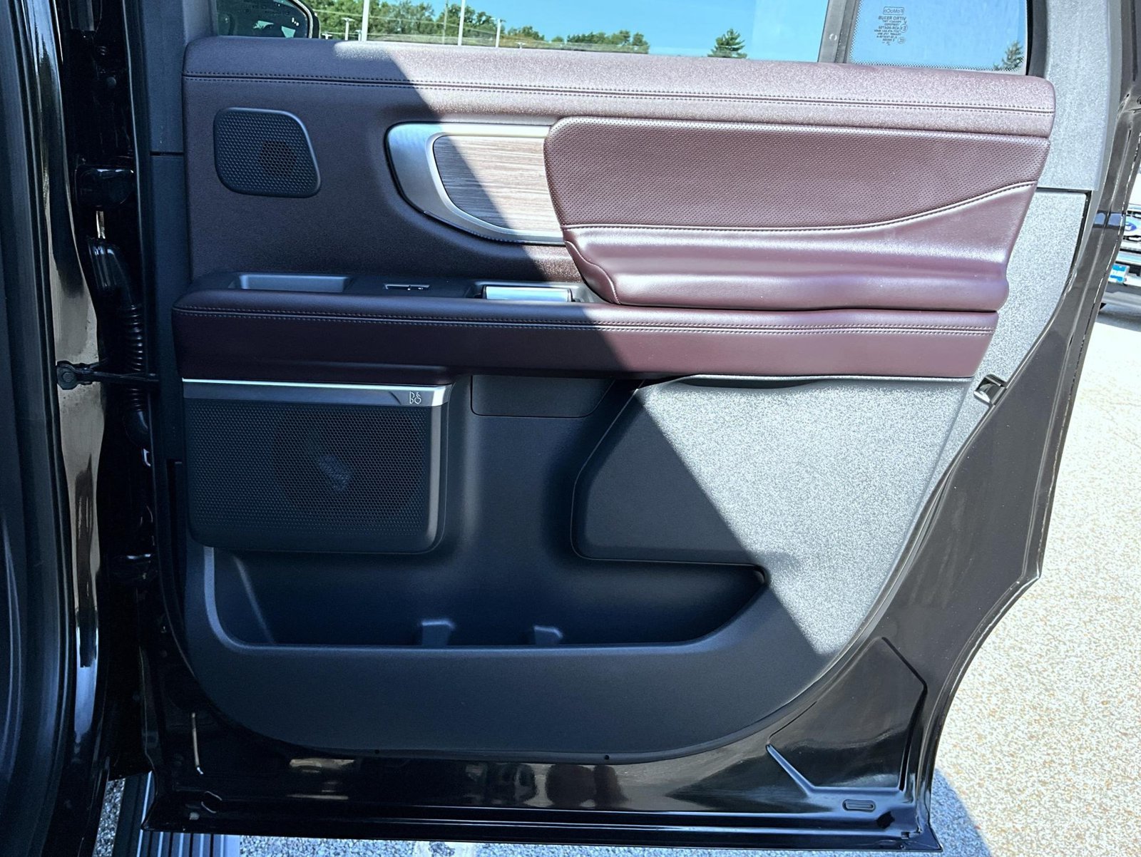 New 2026 Agate Black Metallic Ford Platinum image 22
