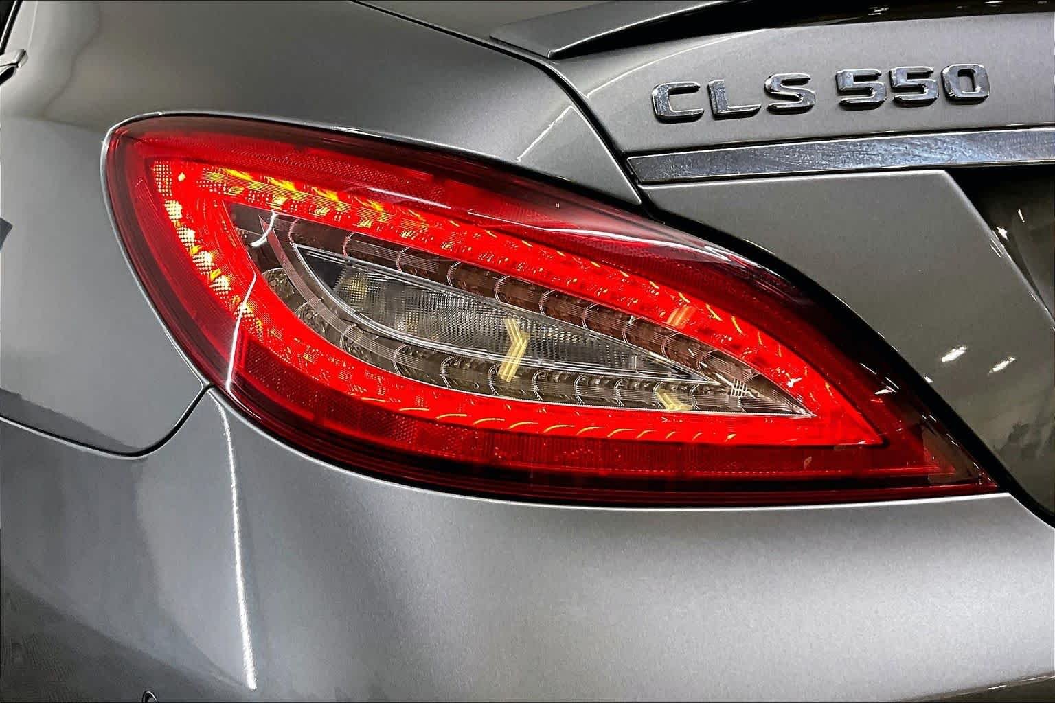 Used 2017 Selenite Grey Metallic Mercedes-Benz CLS 550 image 28