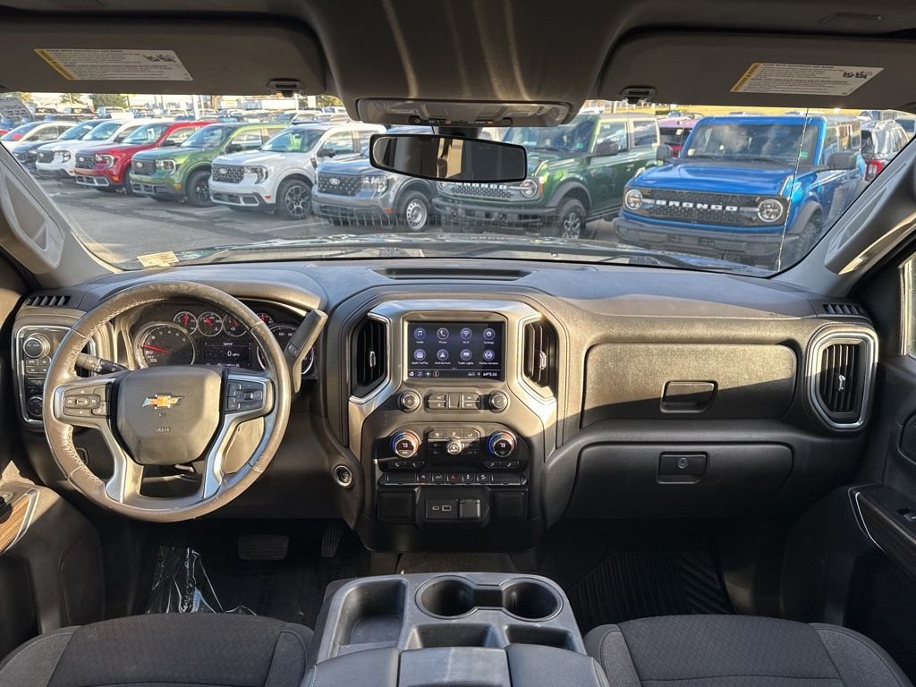 2021 Chevrolet Silverado 1500 LT - Photo 24